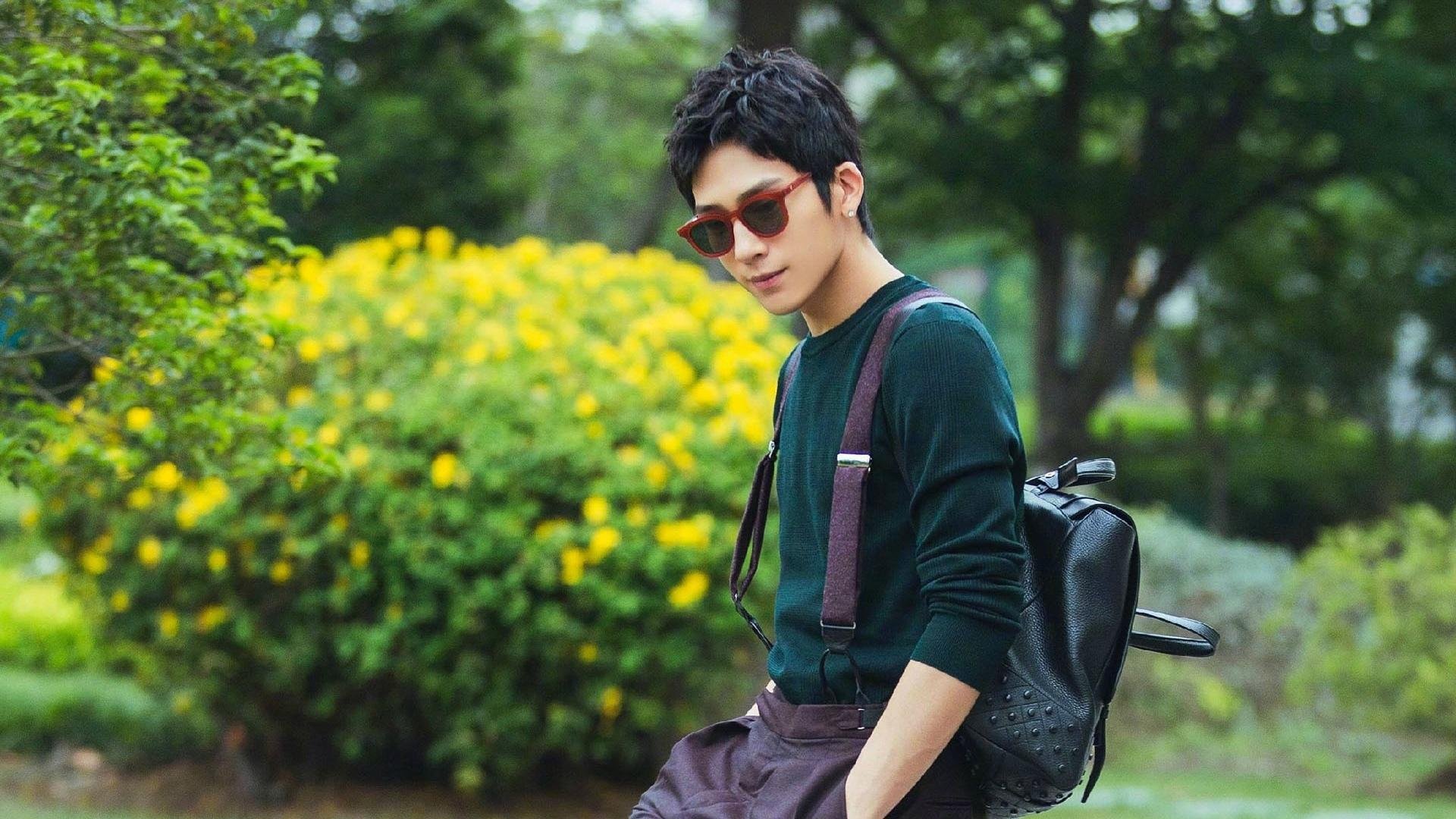 “马科斯·莫奇的传球与防守结合,推动阿根廷美洲狮队实现攻守兼备”