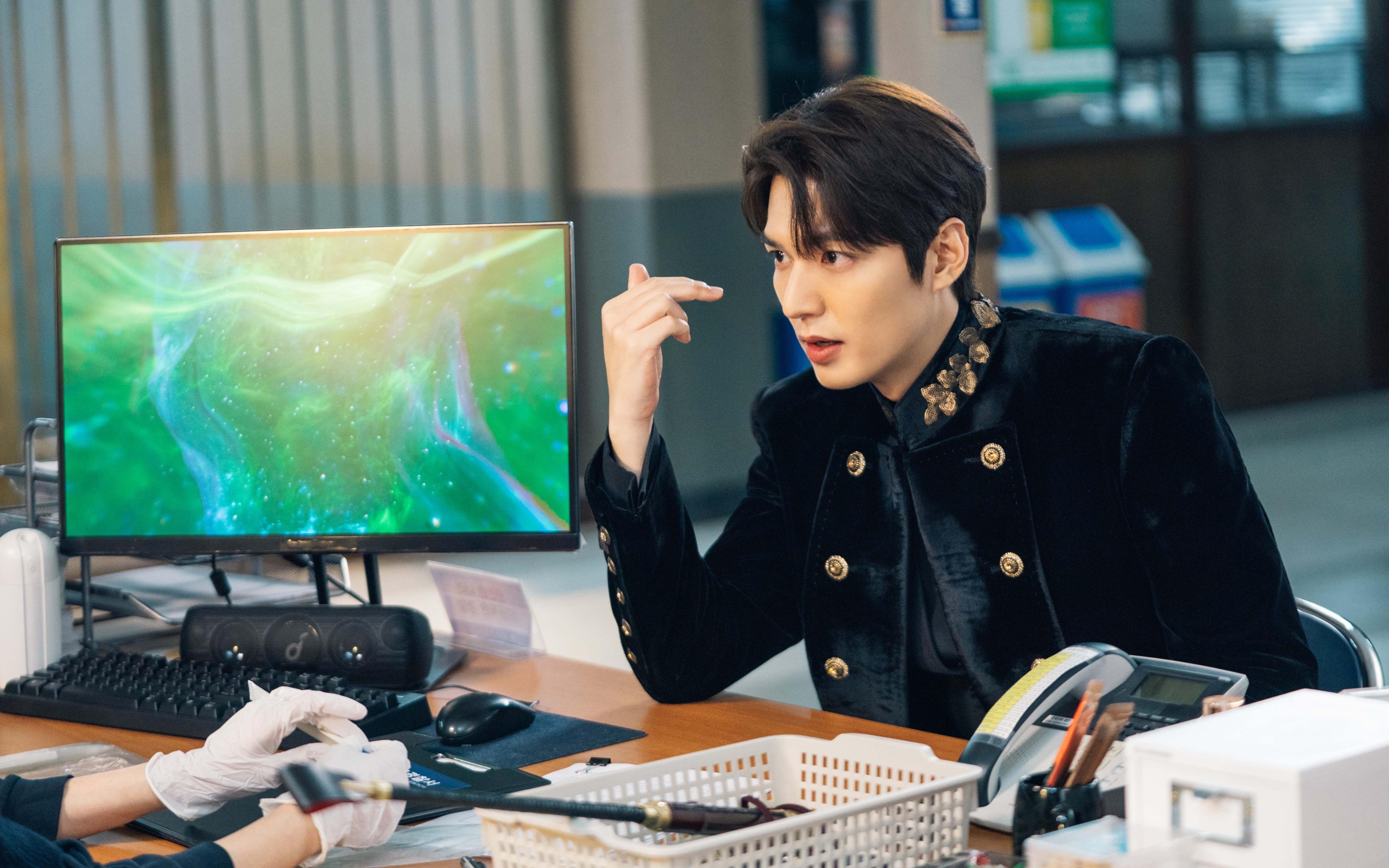 开云体育APP下载-城市篮球联赛吸引退役球员再度上阵点燃观众热情，中国城市篮球联赛